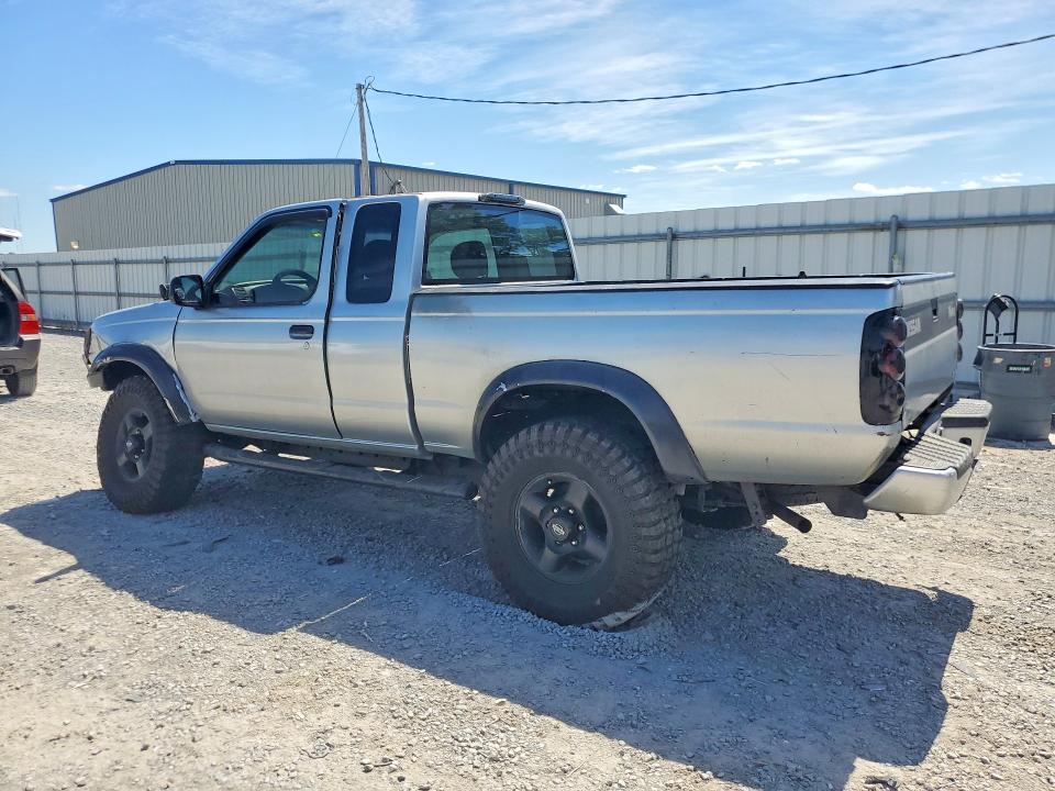 Photo 2 from auction – 2000 NISSAN FRONTIER with VIN 1N6ED26Y0YC327122