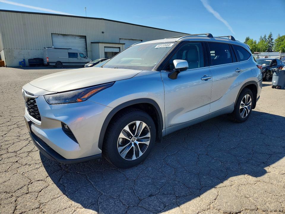 2022 TOYOTA HIGHLANDER HYBRID - Търг №58133066