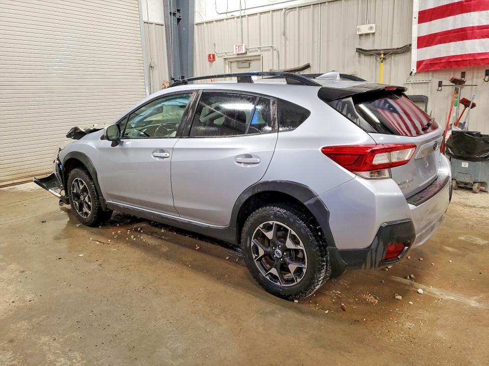 Photo 2 from auction – 2018 SUBARU CROSSTREK with VIN JF2GTABC5JH241639