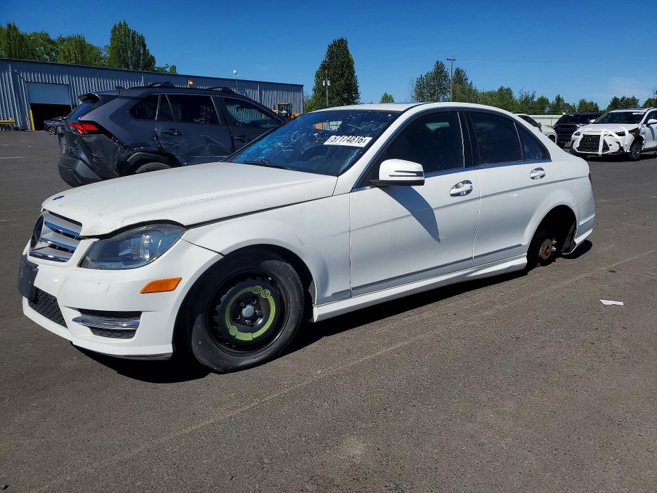 MERCEDES-BENZ C 2013 with VIN WDDGF4HB8DA800707 - Photo from auction