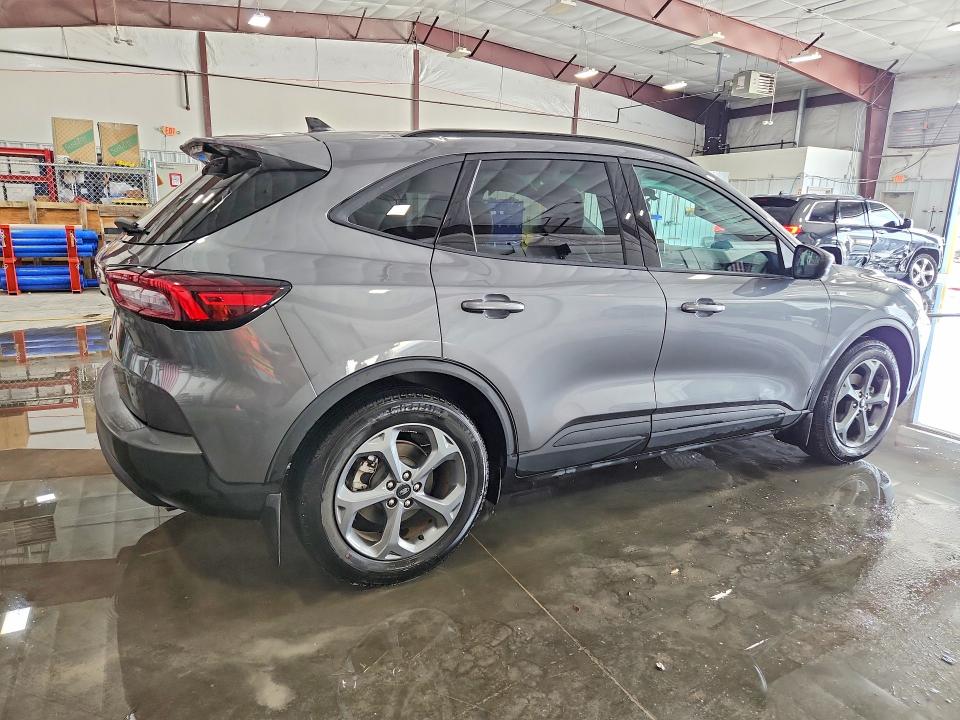 Photo 3 from auction – 2025 FORD ESCAPE with VIN 1FMCU0MNXSUA55134