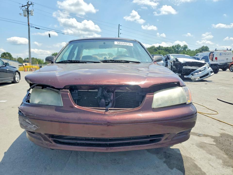 Photo 5 from auction – 2002 MAZDA 626 with VIN 1YVGF22DX25276291