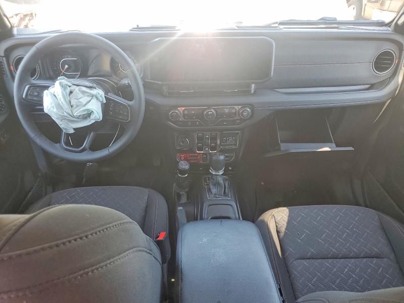 Photo 8 from auction – 2026 JEEP GLADIATOR with VIN 1C6RJTEG3TL154708