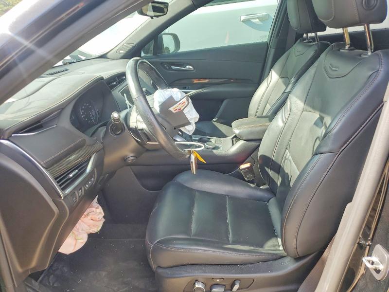 Photo 7 from auction – 2022 CADILLAC XT4 with VIN 1GYFZER40NF166648