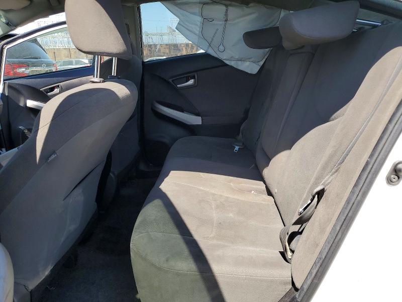 Photo 10 from auction – 2014 TOYOTA PRIUS with VIN JTDKN3DU7E0364030
