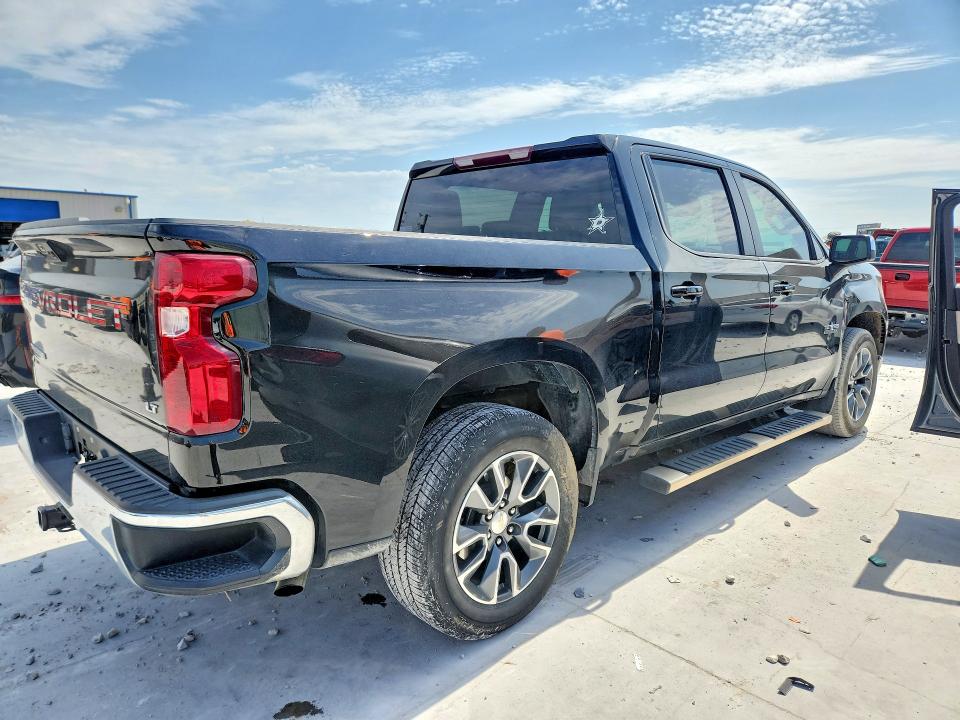 Photo 3 from auction – 2023 CHEVROLET SILVERADO with VIN 3GCPACEK1PG261375