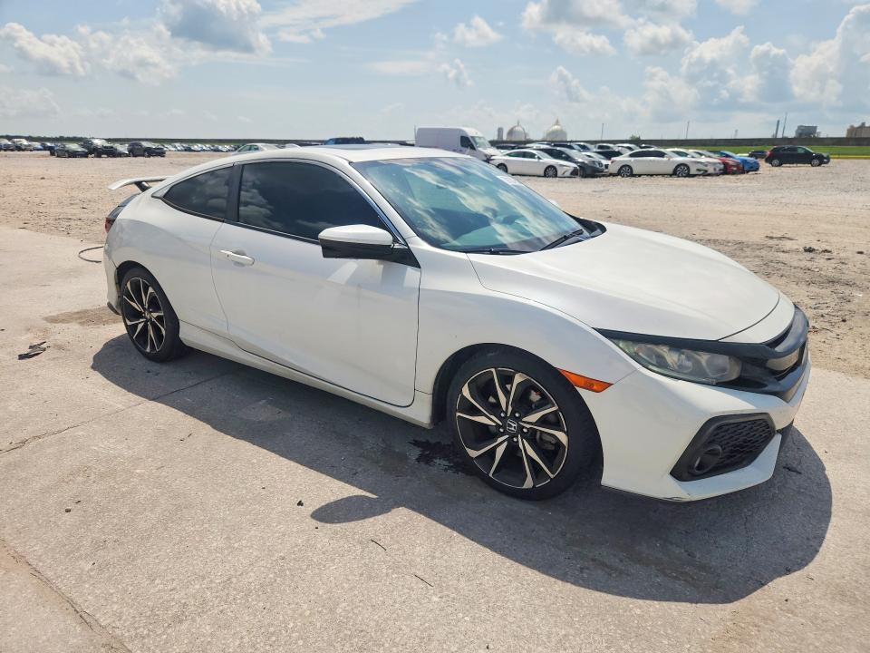 Photo 4 from auction – 2017 HONDA CIVIC with VIN 2HGFC3A50HH752738