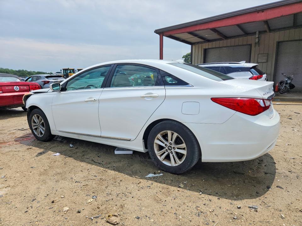 Photo 2 from auction – 2013 HYUNDAI SONATA with VIN 5NPEB4AC8DH649683