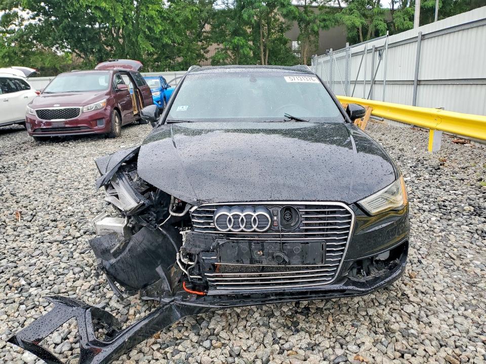 Photo 5 from auction – 2016 AUDI A3 with VIN WAUTPBFF1GA061942