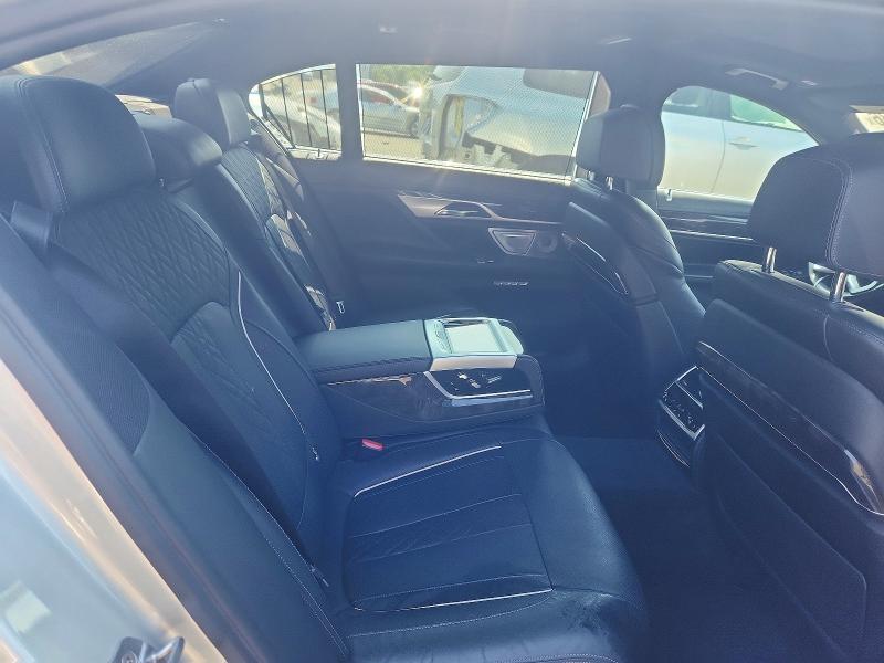 Photo 10 from auction – 2017 BMW 750 with VIN WBA7F2C57HG422394