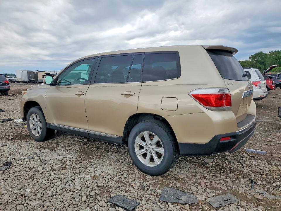 Photo 2 from auction – 2011 TOYOTA HIGHLANDER with VIN 5TDZA3EH5BS016196