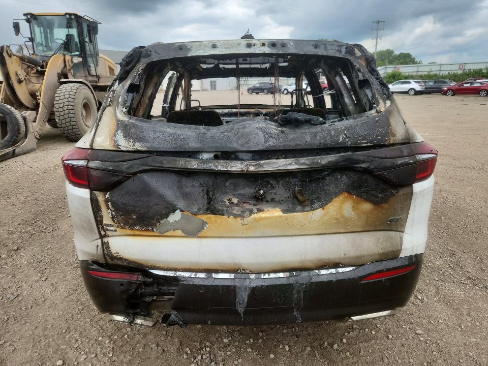 Photo 6 from auction – 2021 BUICK ENCLAVE with VIN 5GAEVAKW4MJ259672