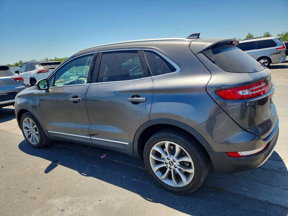 Photo 2 from auction – 2017 LINCOLN MKC with VIN 5LMCJ2C91HUL49956
