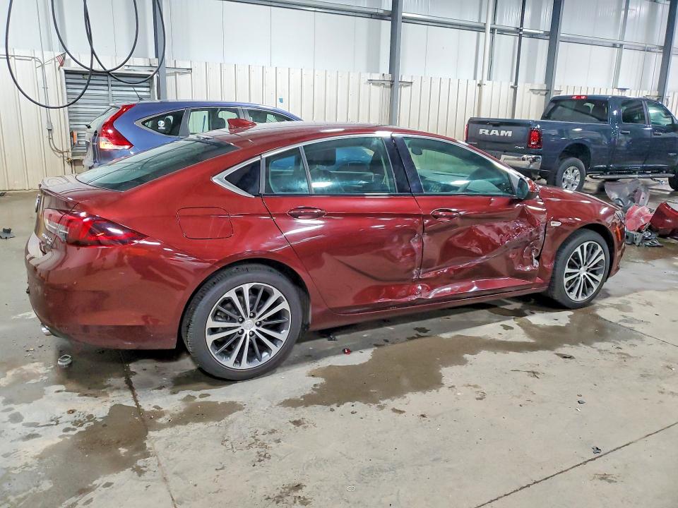 Photo 3 from auction – 2018 BUICK REGAL with VIN W04GR6SX1J1103872