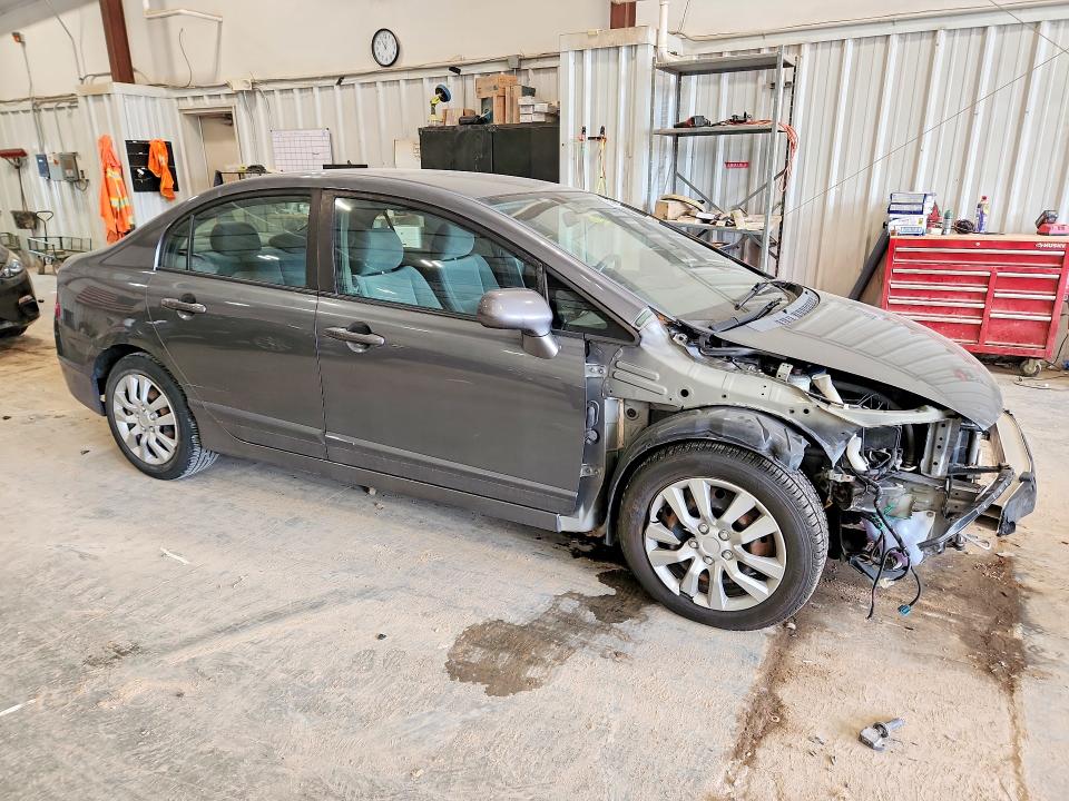 Photo 4 from auction – 2011 HONDA CIVIC with VIN 19XFA1F54BE048966