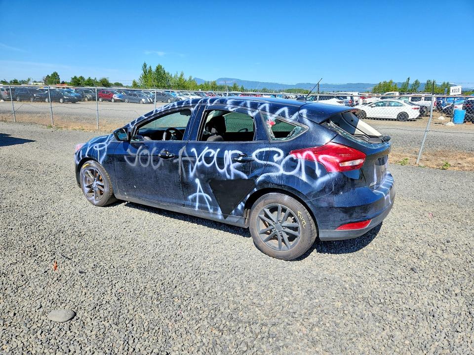 Photo 2 from auction – 2018 FORD FOCUS with VIN 1FADP3K23JL261397