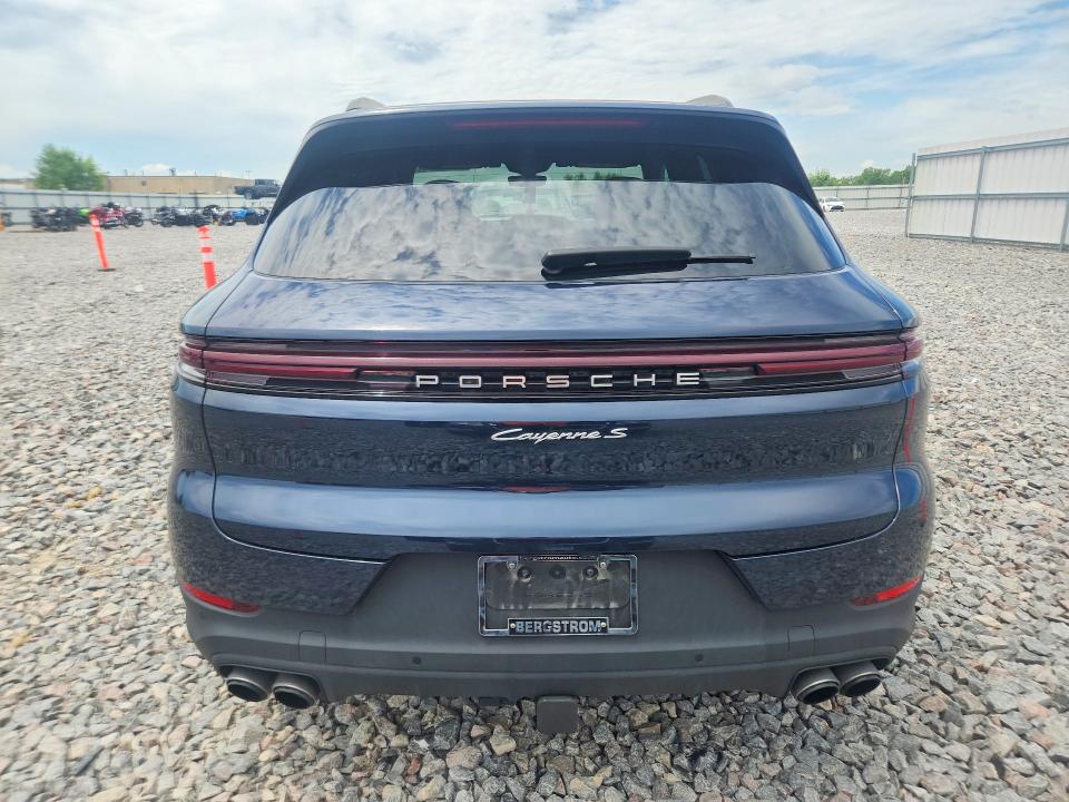 Photo 6 from auction – 2024 PORSCHE CAYENNE with VIN WP1AL2AY8RDA33327
