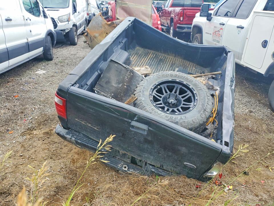 Photo 6 from auction – 2003 FORD RANGER with VIN 1FTZR15E53PB28575