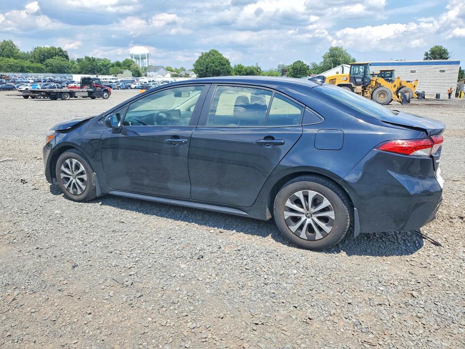 Photo 2 from auction – 2022 TOYOTA COROLLA with VIN JTDEAMDE7NJ047012