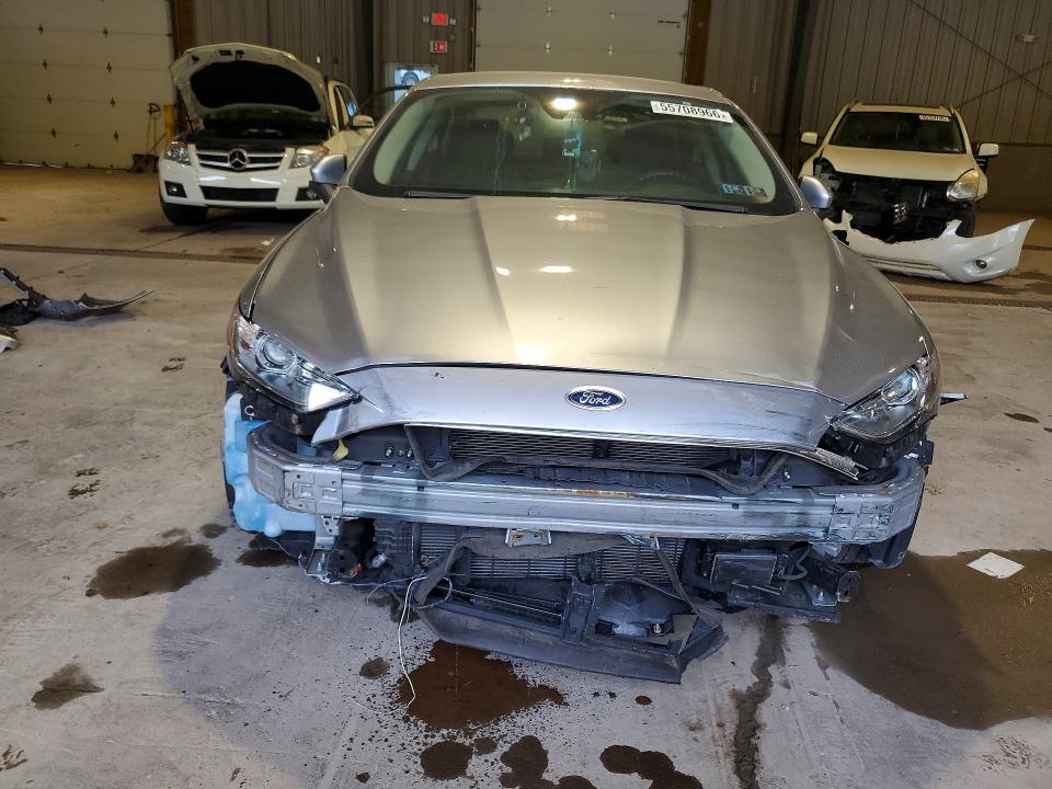 Photo 5 from auction – 2020 FORD FUSION with VIN 3FA6P0HD0LR149676