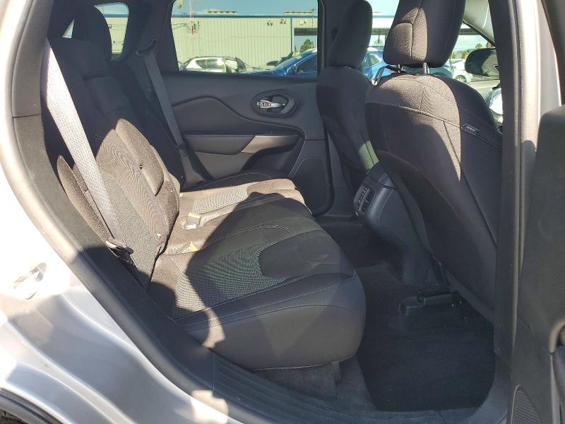 Foto 11 de la subasta – 2019 JEEP CHEROKEE con VIN 1C4PJMCBXKD211413
