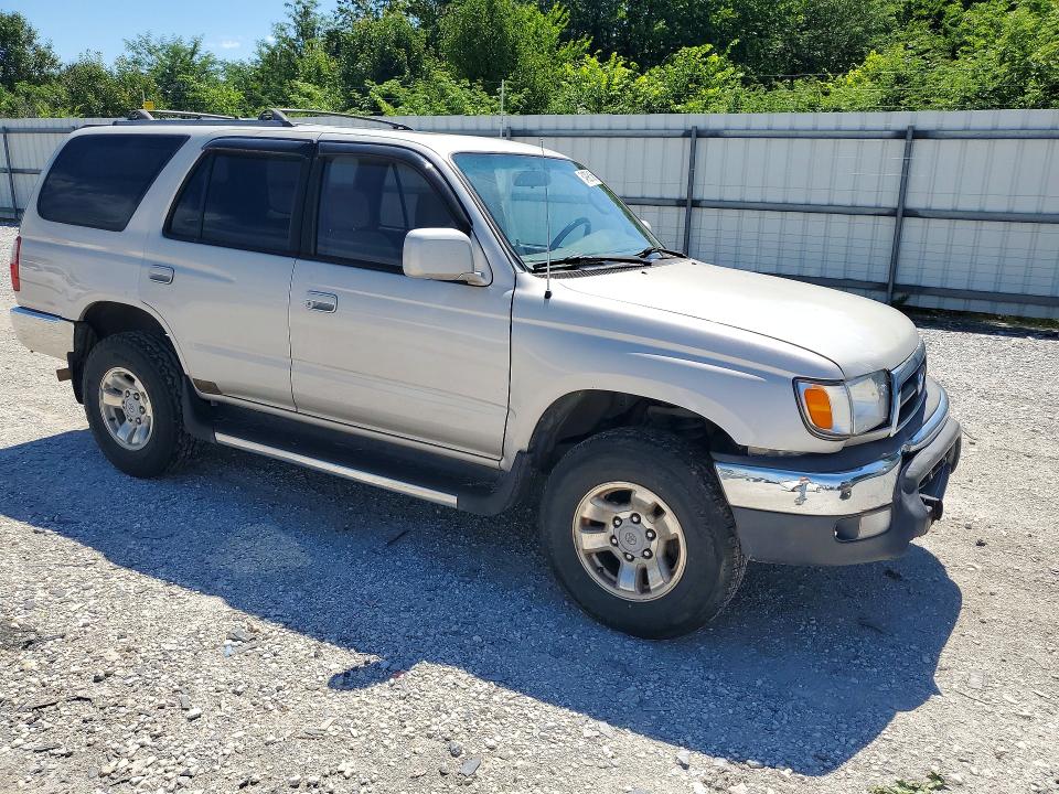 Photo 4 from auction – 1999 TOYOTA 4RUNNER with VIN JT3GN86R5X0114689