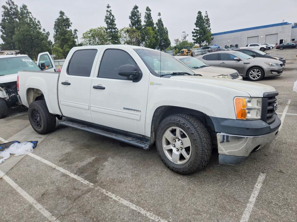 Photo 4 from auction – 2013 GMC SIERRA with VIN 3GTU1YEJ9DG189280