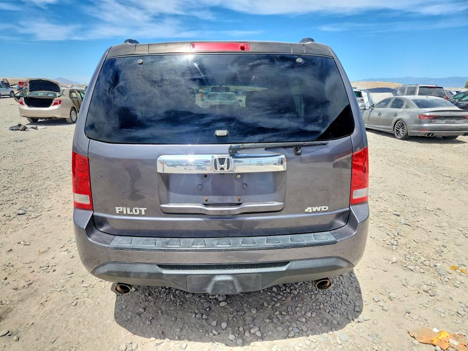 Photo 6 from auction – 2014 HONDA PILOT with VIN 5FNYF4H59EB008647