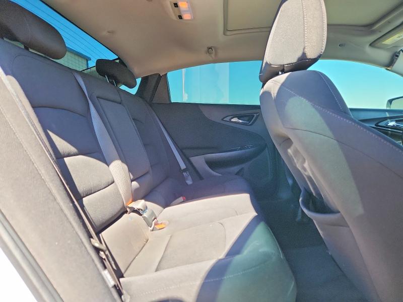 Photo 10 from auction – 2023 CHEVROLET MALIBU with VIN 1G1ZD5ST5PF236871
