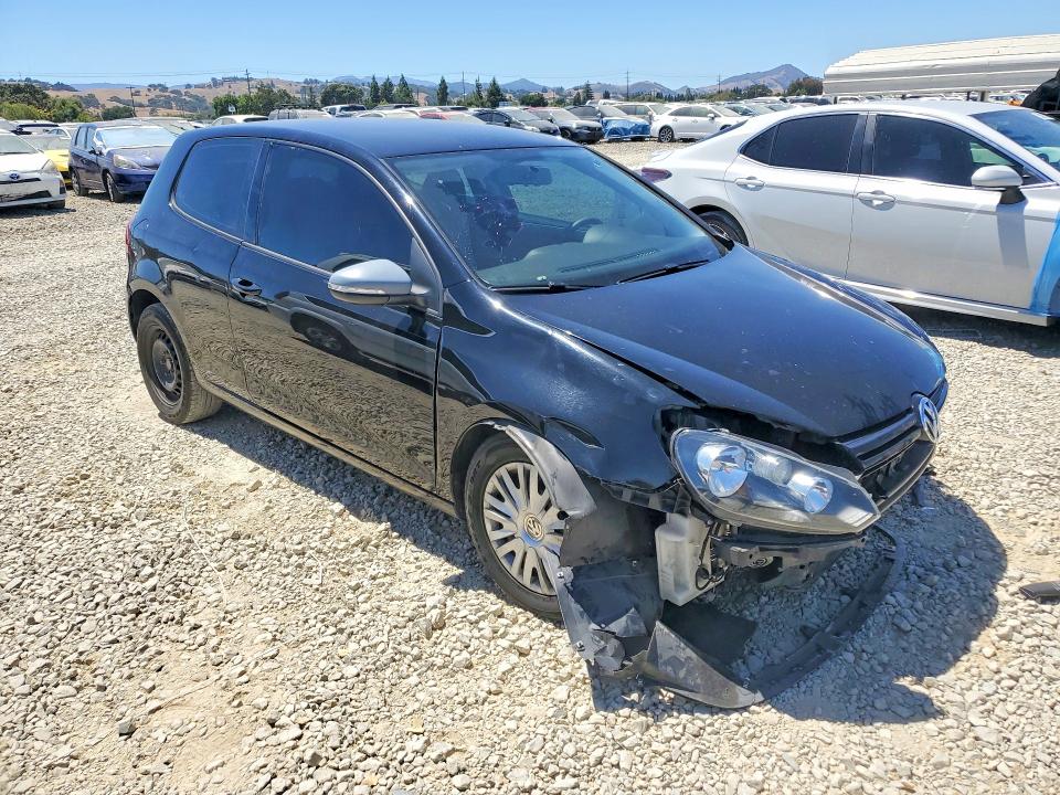 Photo 4 from auction – 2013 VOLKSWAGEN GOLF with VIN WVWBB7AJ7DW129326