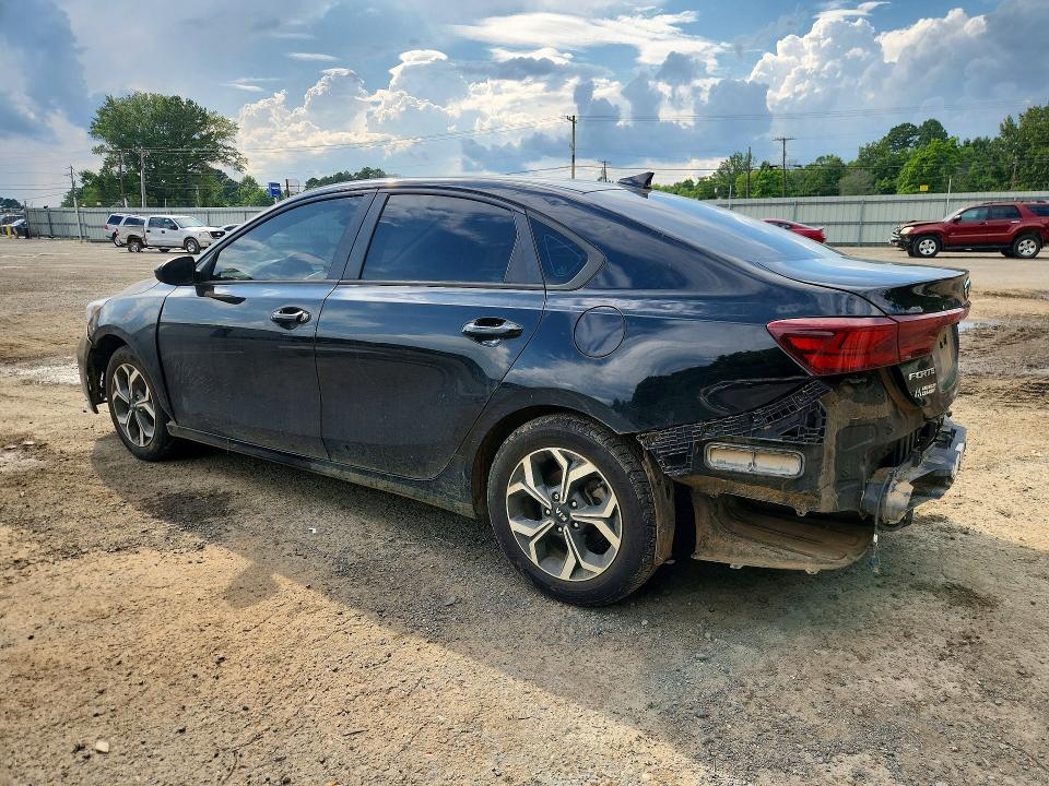 Photo 2 from auction – 2021 KIA FORTE with VIN 3KPF24AD6ME306419