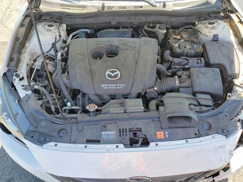 Photo 11 from auction – 2015 MAZDA 3 with VIN 3MZBM1L73FM151252