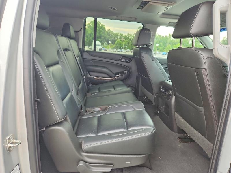 Photo 11 from auction – 2019 CHEVROLET SUBURBAN with VIN 1GNSCHKC7KR313056