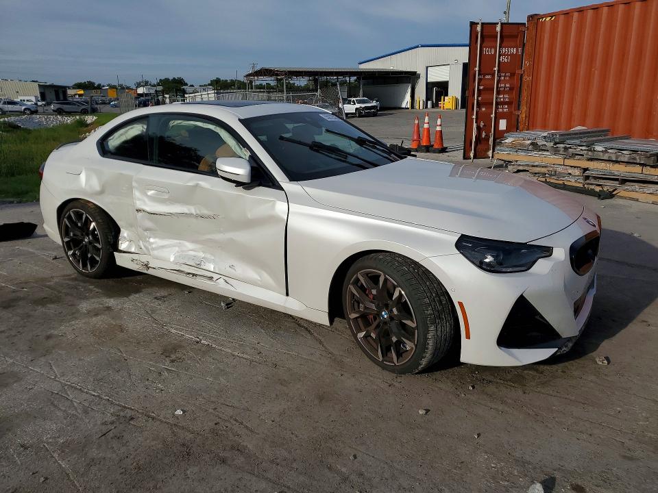 Photo 4 from auction – 2025 BMW 230I with VIN 3MW23CM03S8F64484