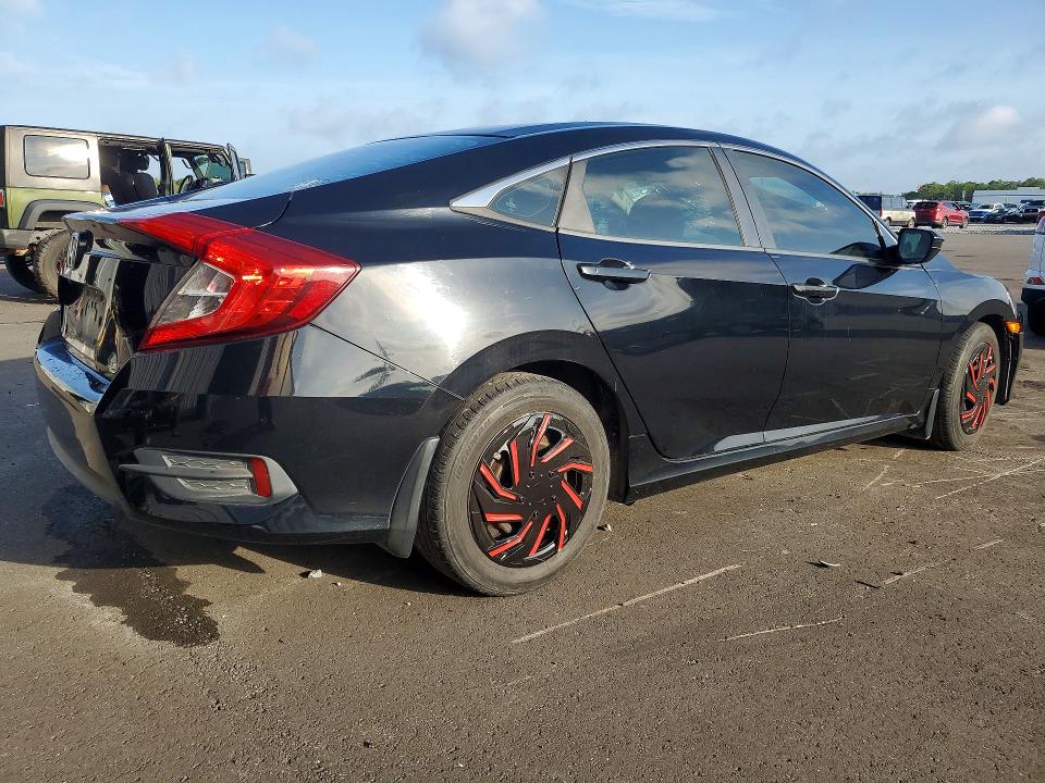 Photo 3 from auction – 2016 HONDA CIVIC with VIN 19XFC2F54GE015280