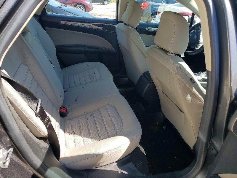 Photo 10 from auction – 2020 FORD FUSION with VIN 3FA6P0G70LR181037