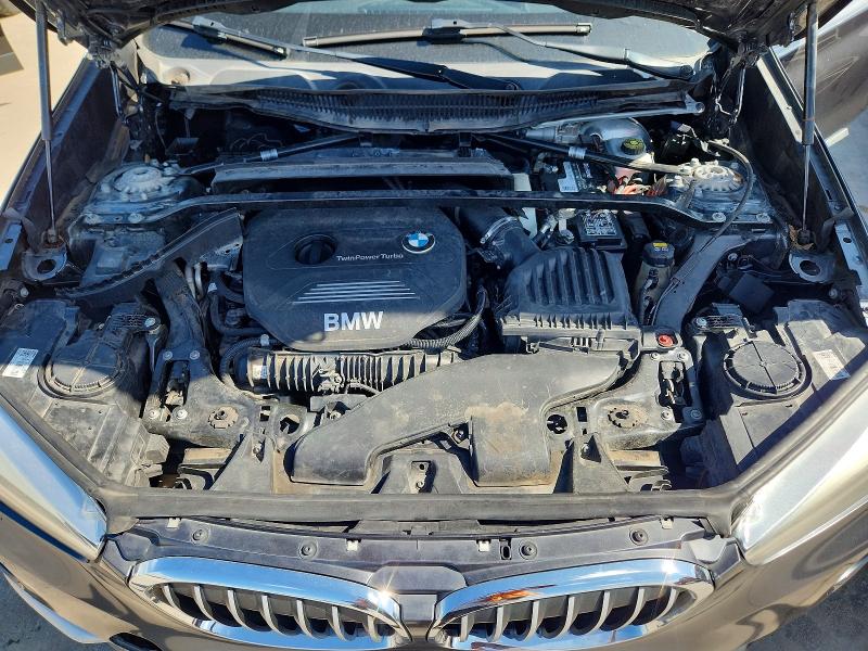 Photo 11 from auction – 2018 BMW X1 with VIN WBXHU7C30J5L09402