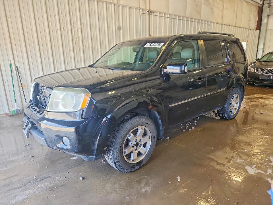 HONDA PILOT 2011 with VIN 5FNYF4H95BB075826 - Photo from auction