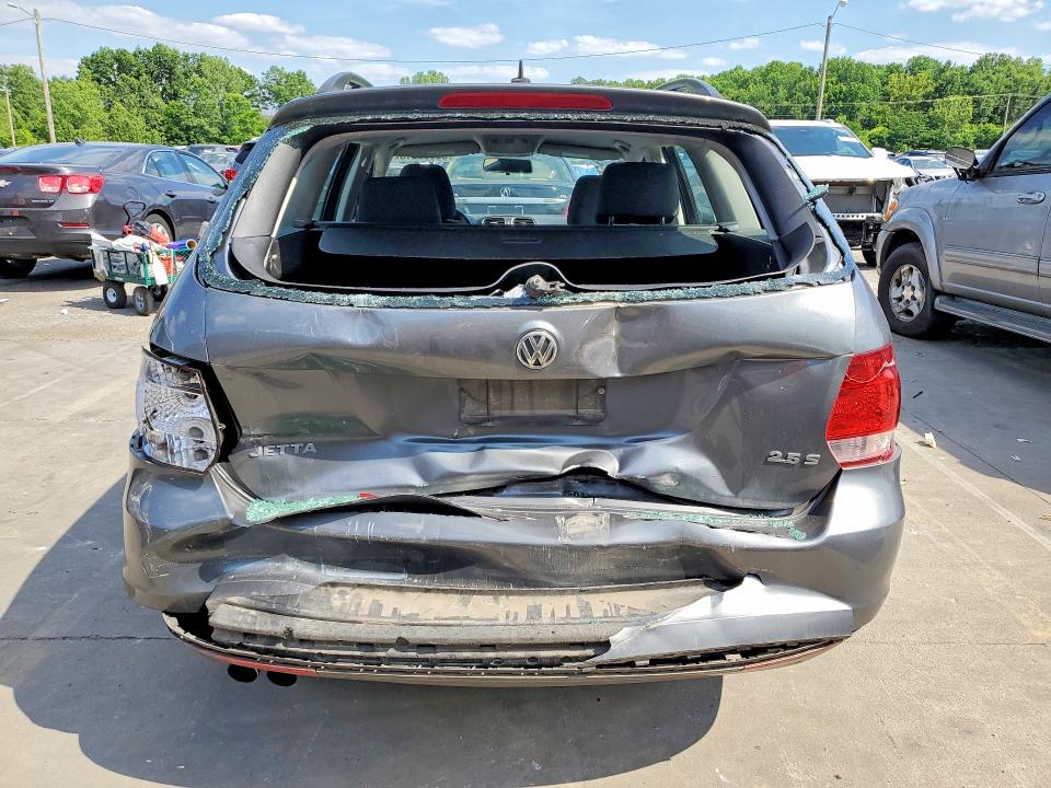 Photo 6 from auction – 2013 VOLKSWAGEN JETTA with VIN 3VWPP7AJ0DM692478