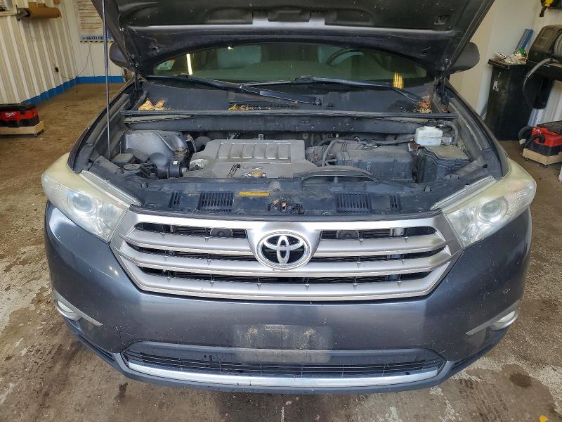 Photo 11 from auction – 2013 TOYOTA HIGHLANDER with VIN 5TDDK3EH5DS200788