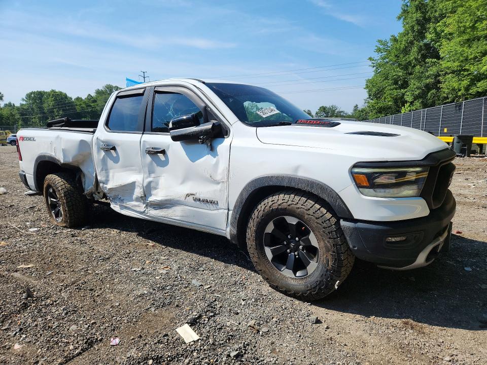 Photo 4 from auction – 2019 RAM 1500 with VIN 1C6SRFET1KN644138