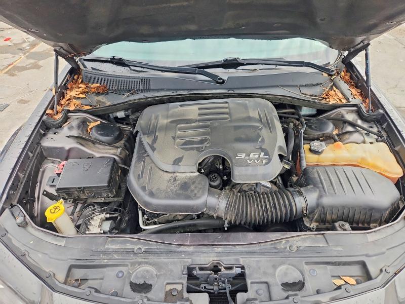 Photo 11 from auction – 2019 CHRYSLER 300 with VIN 2C3CCAAG6KH589869