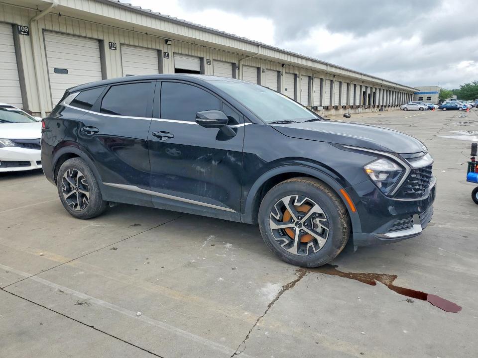Photo 4 from auction – 2023 KIA SPORTAGE with VIN 5XYK33AF0PG129039