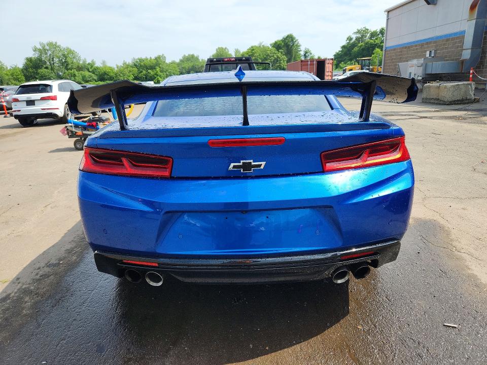 Photo 6 from auction – 2017 CHEVROLET CAMARO with VIN 1G1FD1RS0H0116263