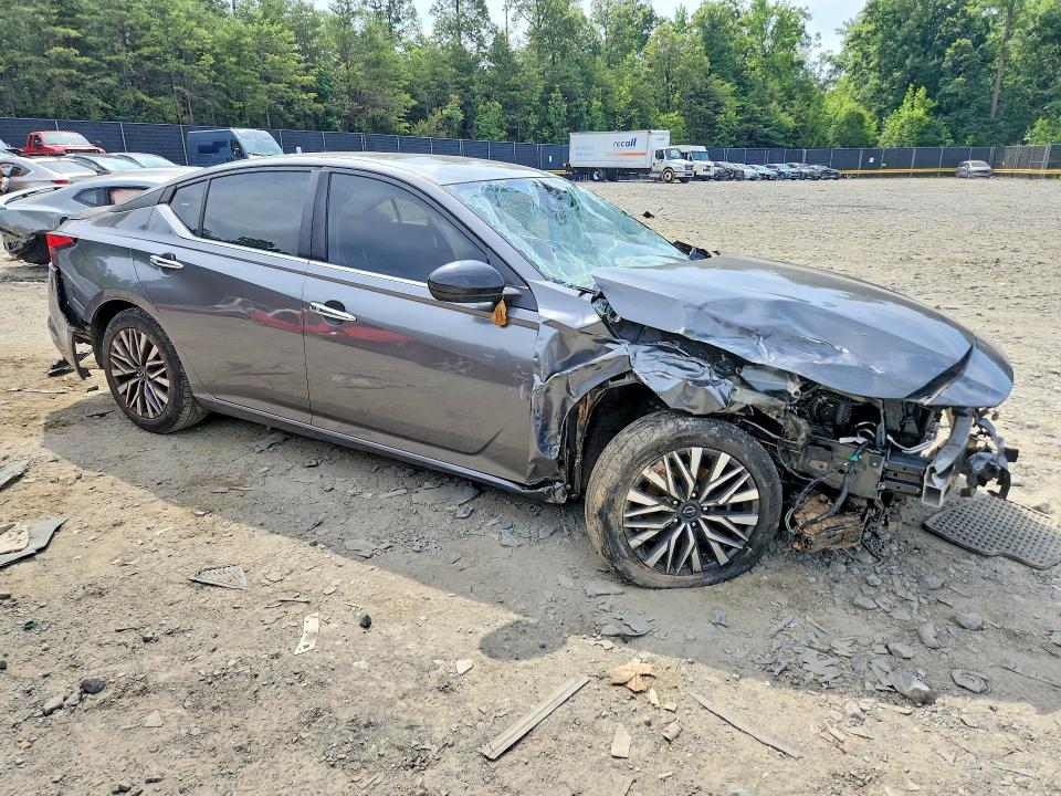 Photo 4 from auction – 2023 NISSAN ALTIMA with VIN 1N4BL4DV1PN392163