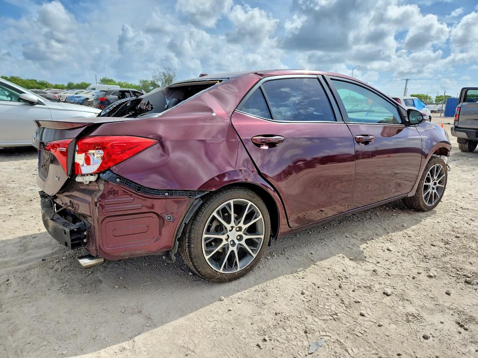 Photo 3 from auction – 2017 TOYOTA COROLLA with VIN 5YFBURHE3HP606539