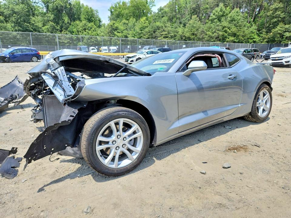 CHEVROLET CAMARO 2023 with VIN 1G1FB1RS3P0155899 - Photo from auction