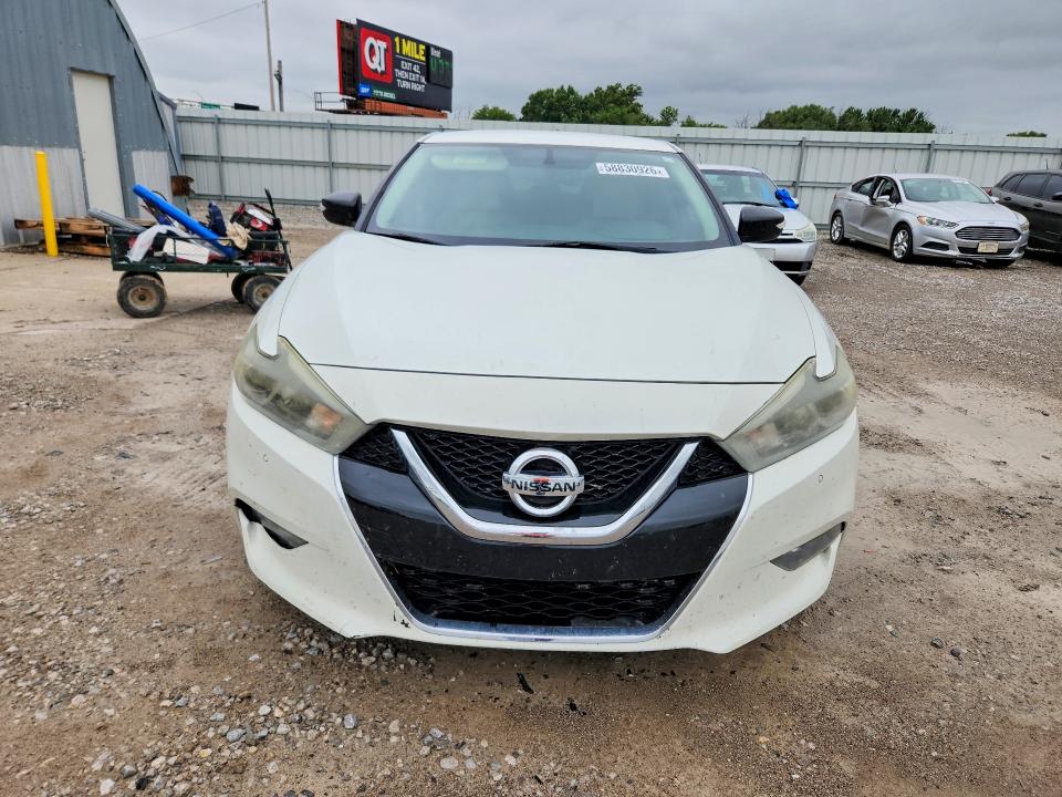 Photo 5 from auction – 2018 NISSAN MAXIMA with VIN 1N4AA6AP7JC401681