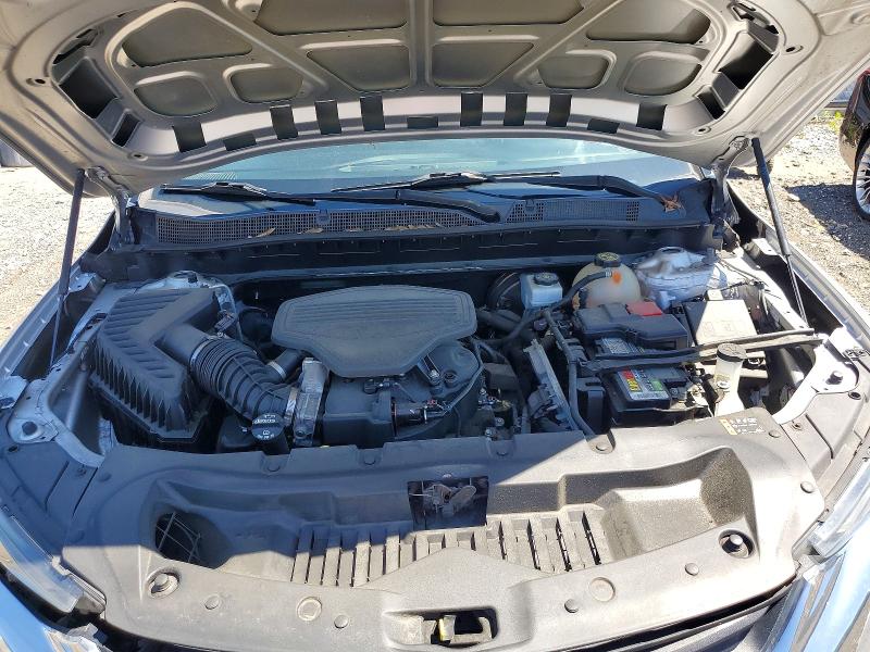 Photo 12 from auction – 2020 CHEVROLET BLAZER with VIN 3GNKBHRS1LS582801