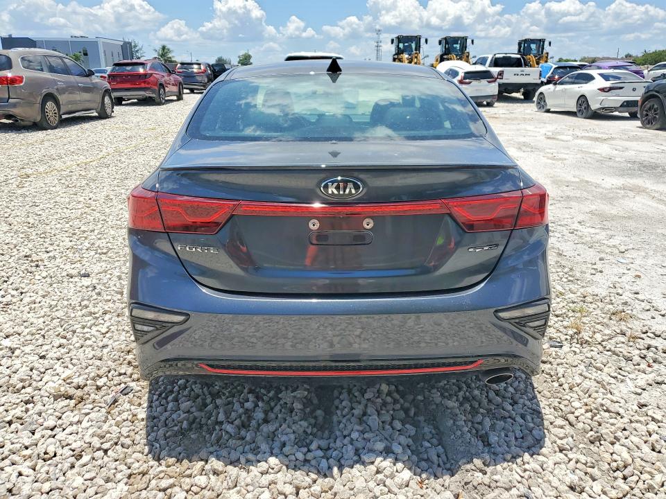 Photo 6 from auction – 2021 KIA FORTE with VIN 3KPF34AD4ME268184